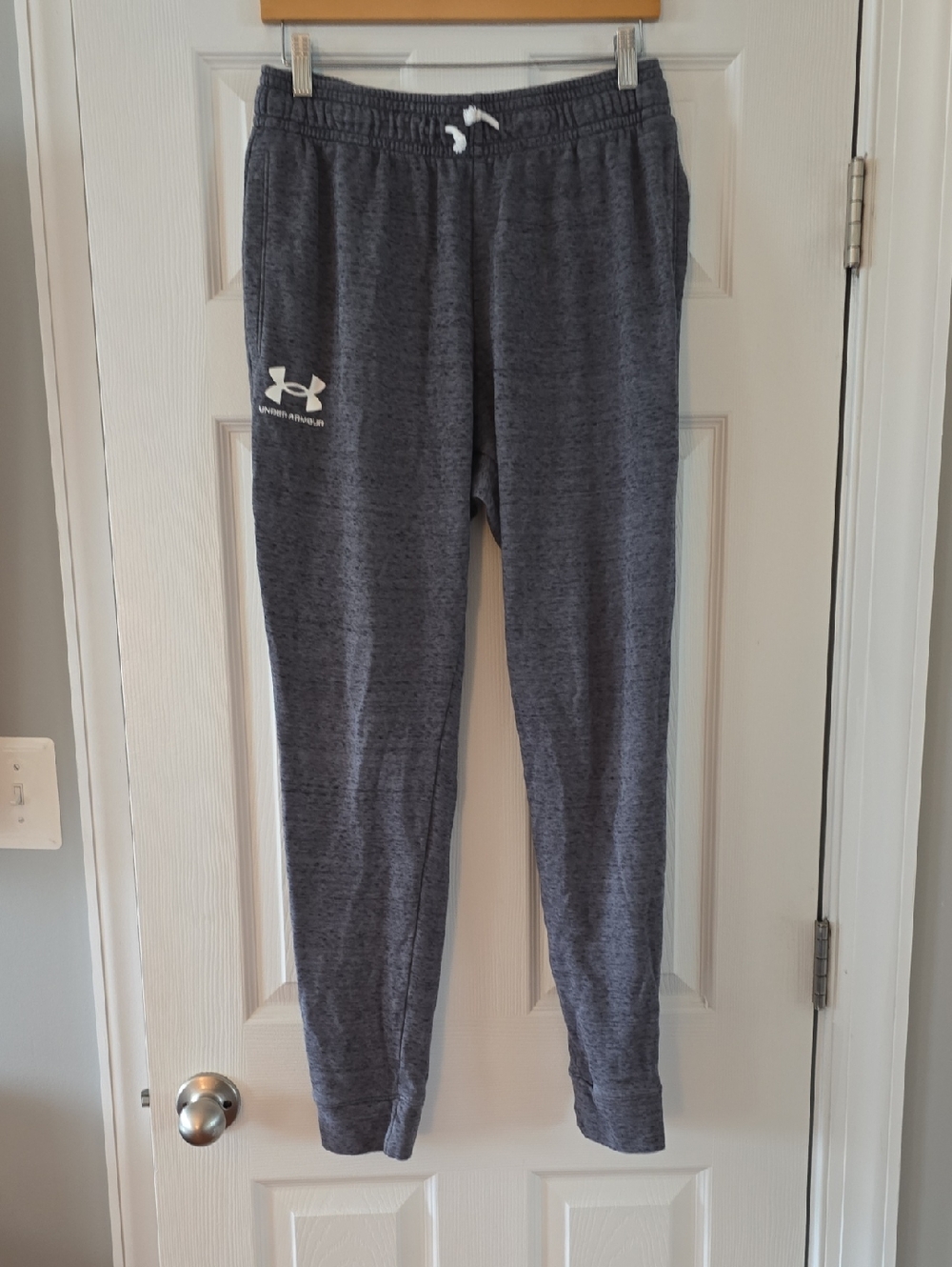 Under Armour Mens L Dark Gray Heathered Jogger Pants